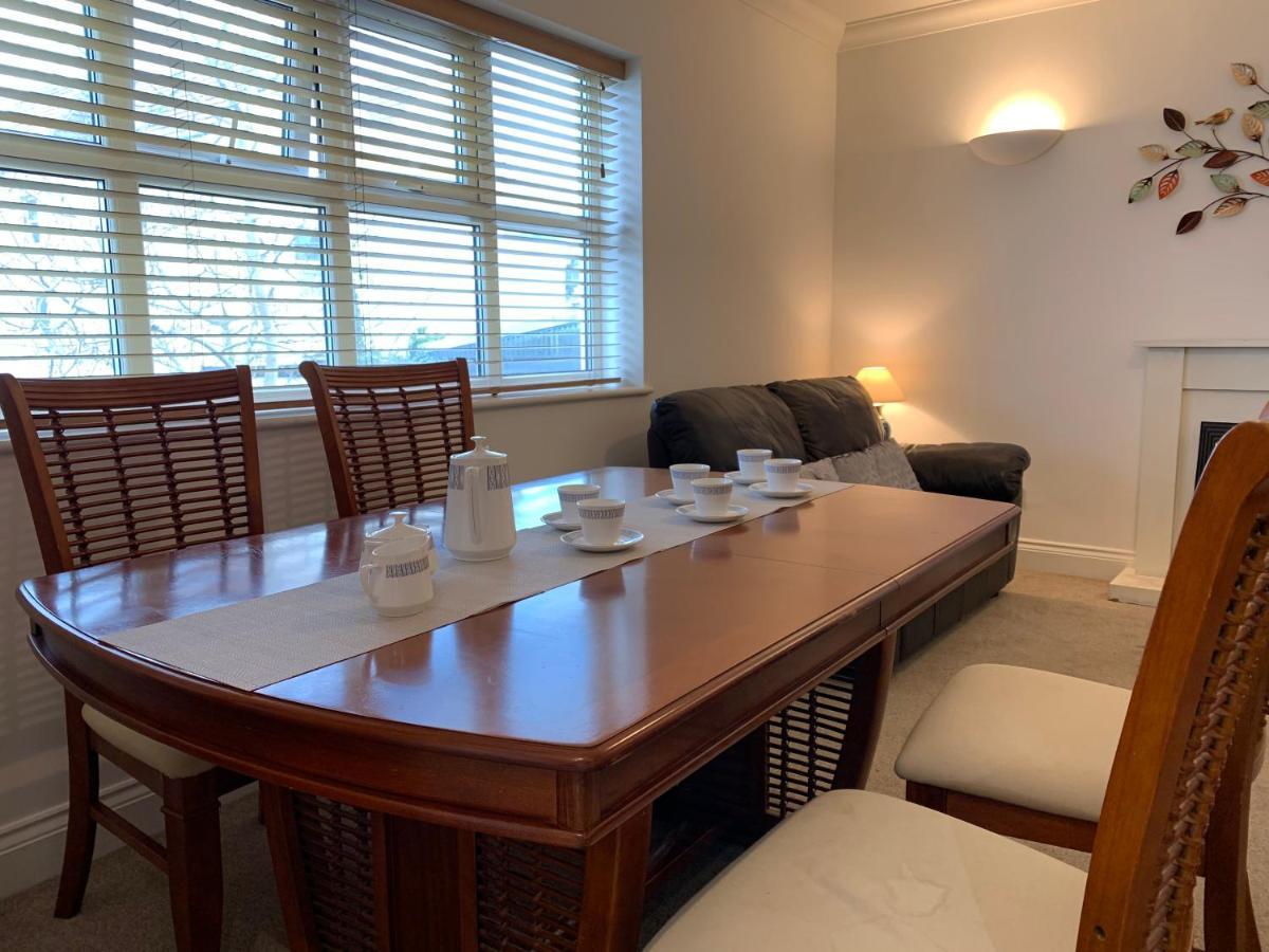 Bournemouth Beachfront Retreat 3 Bedroom 3 Bathroom Seaside B&B With Free Parking 外观 照片