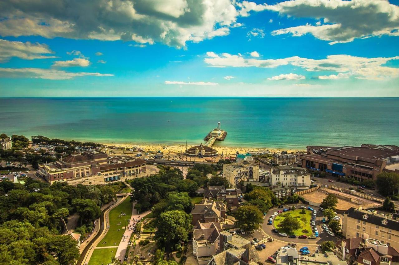 Bournemouth Beachfront Retreat 3 Bedroom 3 Bathroom Seaside B&B With Free Parking 外观 照片